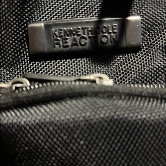 Kenneth Cole Reaction Backpack Like New - Picture 3 of 15